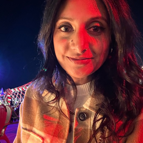 Meet your Posher, Kimara - Picture 1 of 1